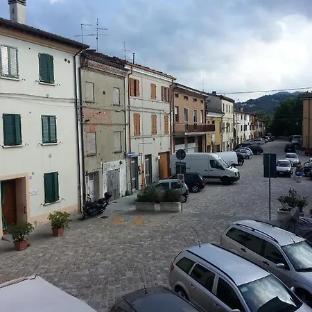 Cappone A.t. Lägenhet