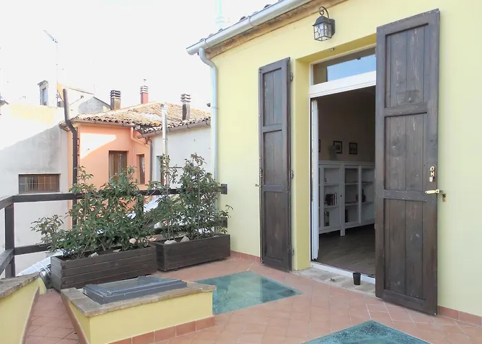 Cappone A.t. דירה *